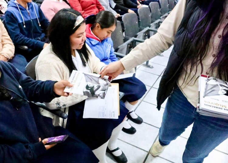 Imparte IMT capacitación “Masculinidades” en Güémez