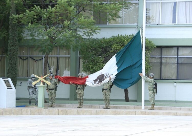 Llama Américo a seguir construyendo una transformación histórica