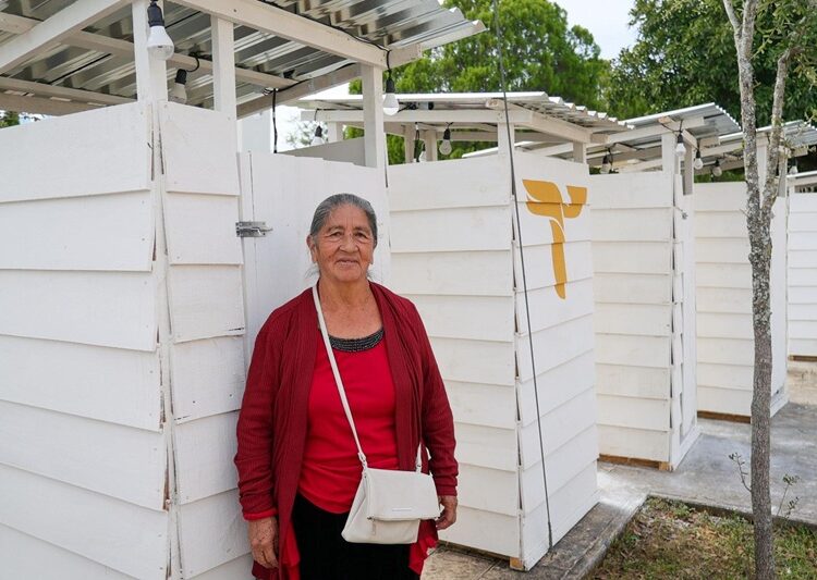 Lleva SEBIEN apoyos sociales a Hidalgo y Mainero