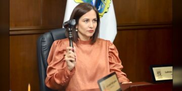 Expone diputado crisis de 10 mil familias que viven sin electricidad en Tamaulipas