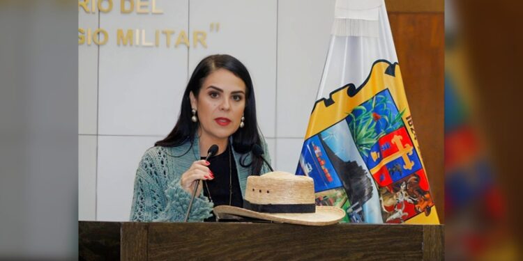 Marina Ramírez Andrade impulsa movilidad médica legal en los municipios