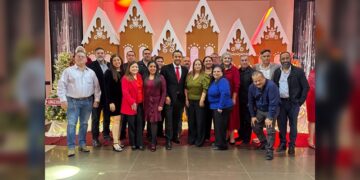 Ofrece la UAT festejo navideño a sus maestros y trabajadores sindicalizados