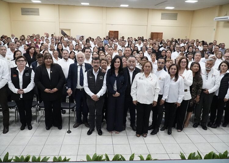 Otorgará la UAT becas a hijos de trabajadores del SUTSPET