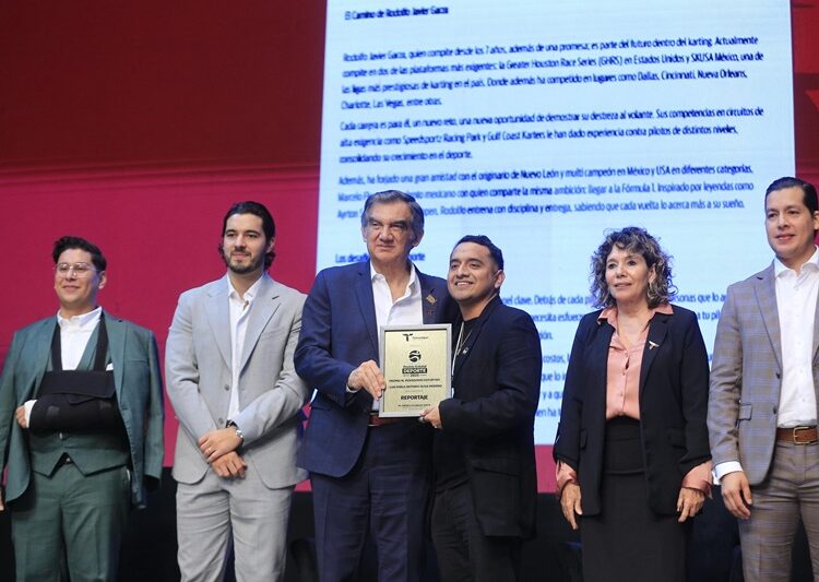 Premia Américo Villarreal a la juventud y al deporte tamaulipeco