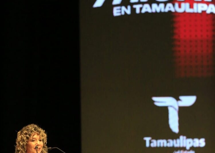 Premia Américo Villarreal a la juventud y al deporte tamaulipeco