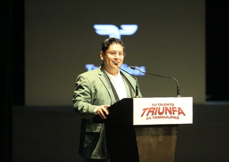 Premia Américo Villarreal a la juventud y al deporte tamaulipeco