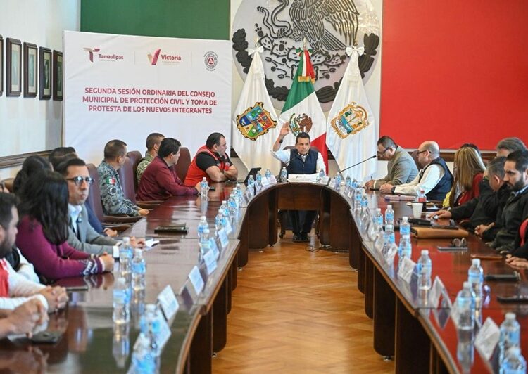 Preside Lalo Gattás sesión del Consejo Municipal de Protección Civil