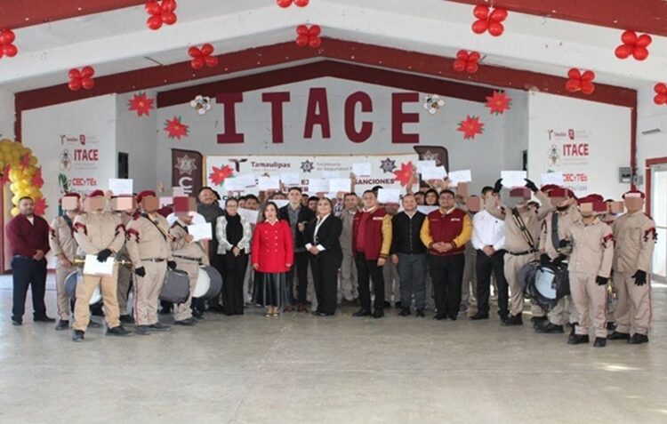 Reciben 280 PPLs constancias de capacitación laboral