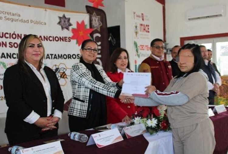 Reciben 280 PPLs constancias de capacitación laboral