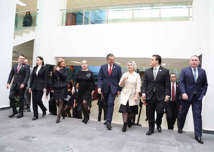 Reconoce Congreso a la maestra Cecilia Lugo, por su dedicación y trayectoria en la danza, el arte y la cultura