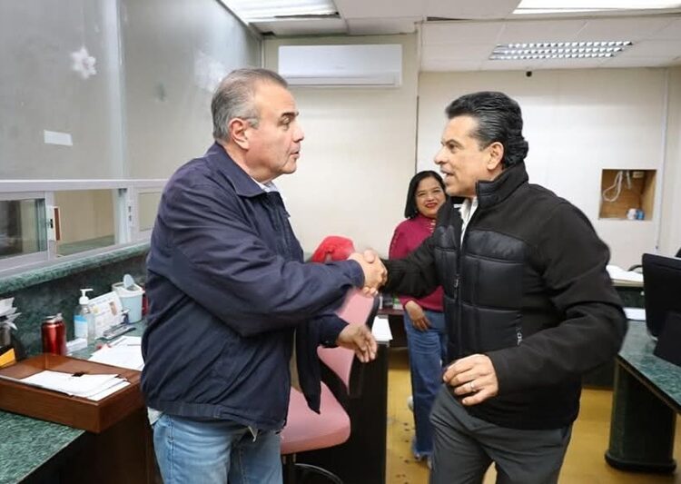 Reconoce y agradece alcalde Lalo Gattás trabajo de personal administrativo