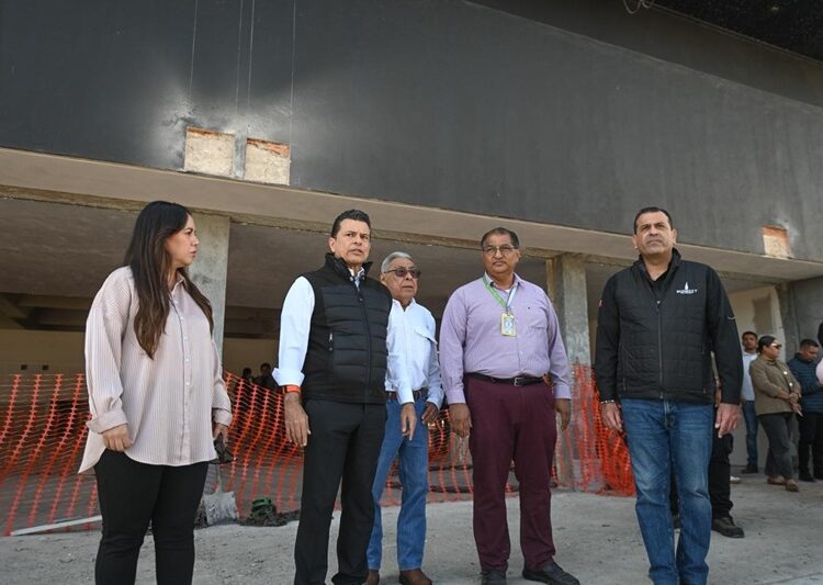 Supervisa alcalde avance de remodelación de central de autobuses de Victoria