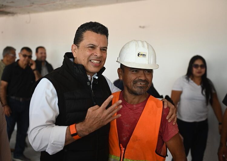 Supervisa alcalde avance de remodelación de central de autobuses de Victoria