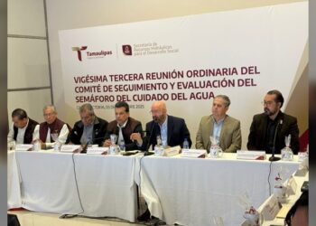 Victoria cambia de semáforo amarillo a semáforo rojo en el cuidado del agua