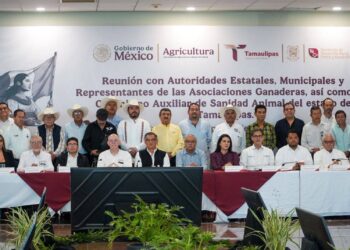 Coadyuva Altamira en favor de la sanidad animal del campo altamirense