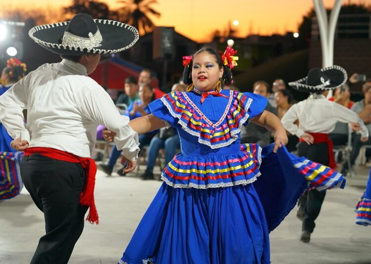 Abre CEDIF 2 inscripciones para ‘Taller de Danza Folklórica’ para adultos