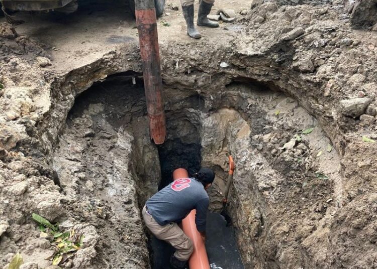 Acelera COMAPA Altamira la reparación de socavones