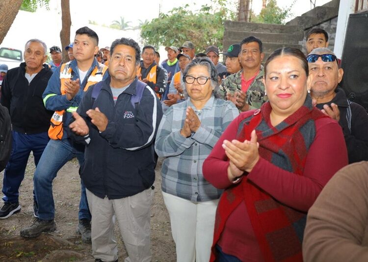 Acuerdan Lalo Gattás y sindicato del Municipio trabajar en unidad