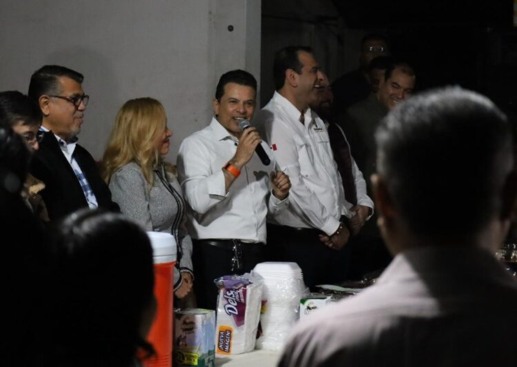 Acuerdan Lalo Gattás y sindicato del Municipio trabajar en unidad