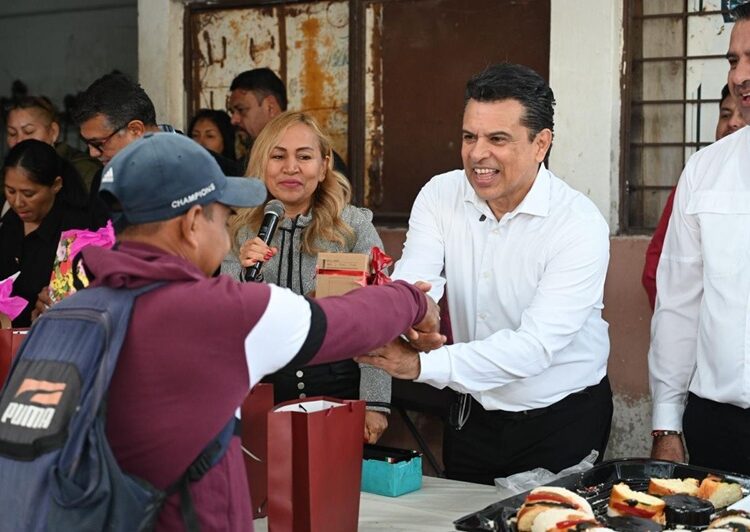 Acuerdan Lalo Gattás y sindicato del Municipio trabajar en unidad