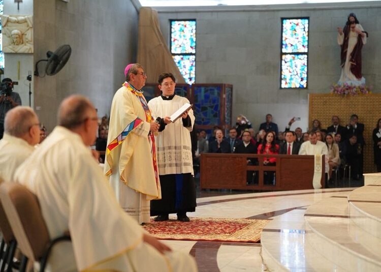 Anuncio apostólico y 30 obispos de México, ordenan a nuevo Obispo en NLD