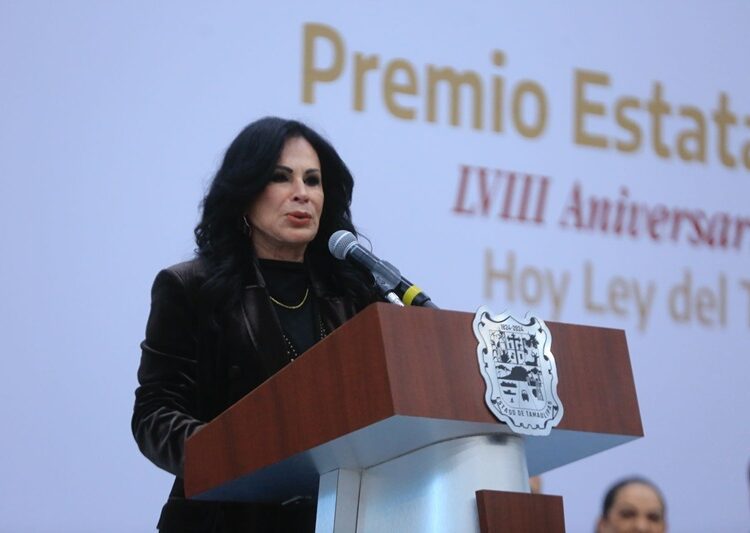 Aumento salarial y pensiones seguras garantiza Américo a las y los trabajadores del Estado