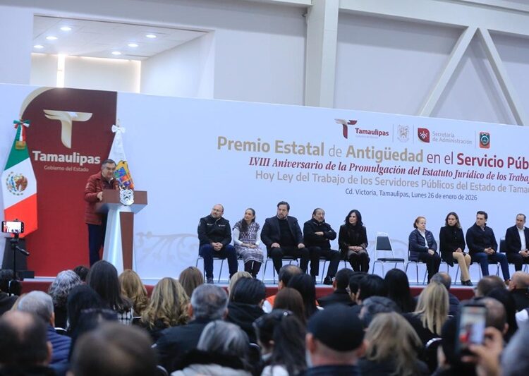 Aumento salarial y pensiones seguras garantiza Américo a las y los trabajadores del Estado