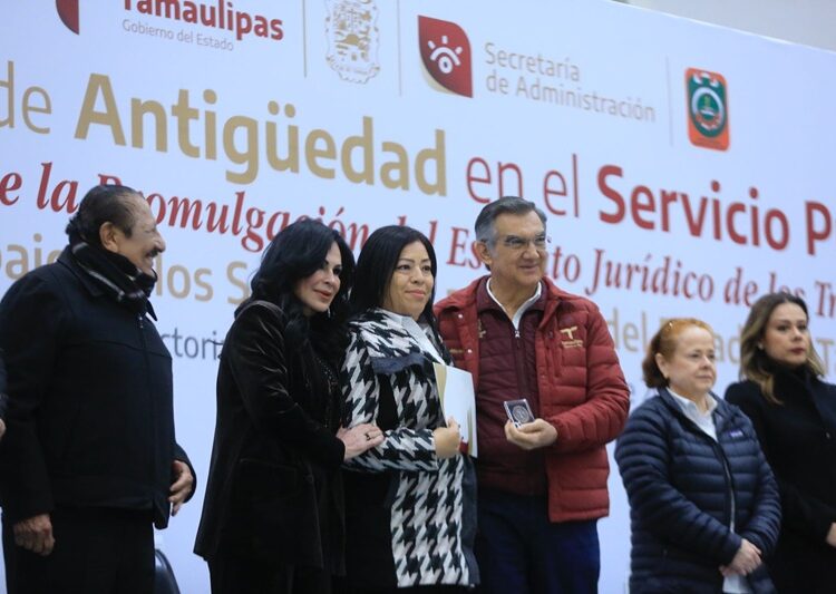 Aumento salarial y pensiones seguras garantiza Américo a las y los trabajadores del Estado