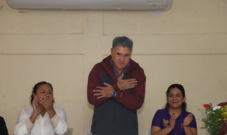 Benefician Gobierno Municipal y DIF Altamira a sector trabajador con despensas