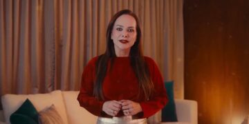 ¡Carmen Lilia envía mensaje de Año Nuevo!