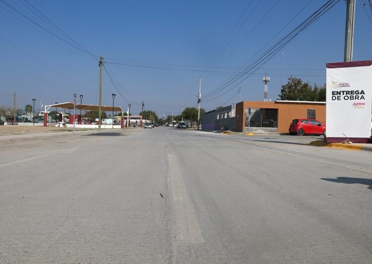 Carmen Lilia entrega obras viales en Valles de Anáhuac