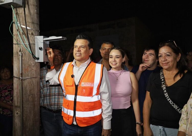 Con la instalación de 36 luminarias LED, refuerza Municipio seguridad en zona centro de Victoria