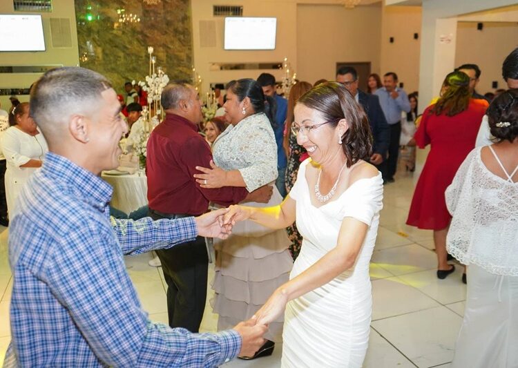 DIF NLD llama a parejas a aprovechar últimos días de registro para matrimonios colectivos