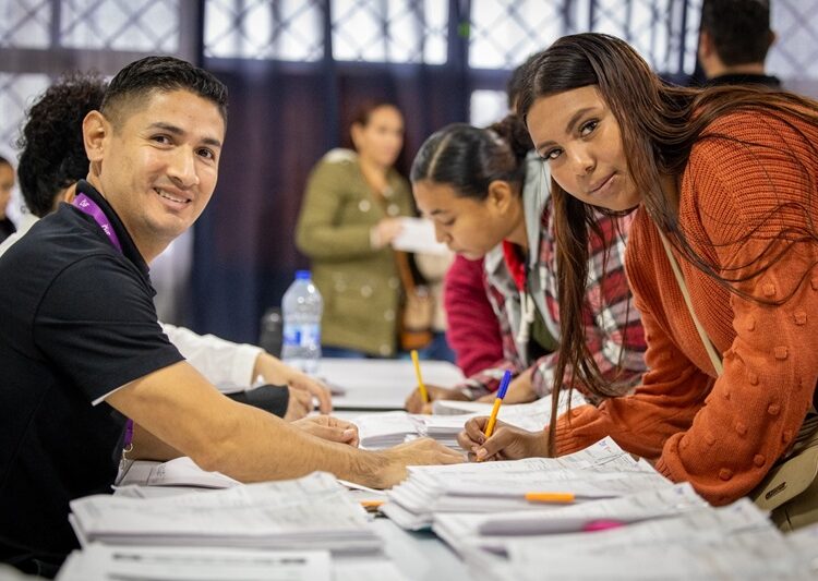 DIF Tamaulipas entrega estímulos a voluntarios de ‘Desayunos y Comedores Comunitarios’