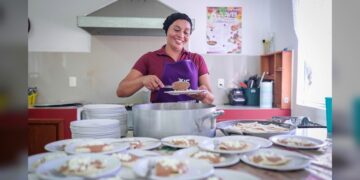 DIF Tamaulipas entrega estímulos a voluntarios de ‘Desayunos y Comedores Comunitarios’