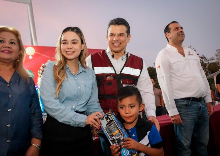 DIF Victoria y gobierno municipal celebran el ‘Día de Reyes’ con familias de la colonia Altas Cumbres