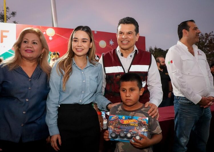 DIF Victoria y gobierno municipal celebran el ‘Día de Reyes’ con familias de la colonia Altas Cumbres