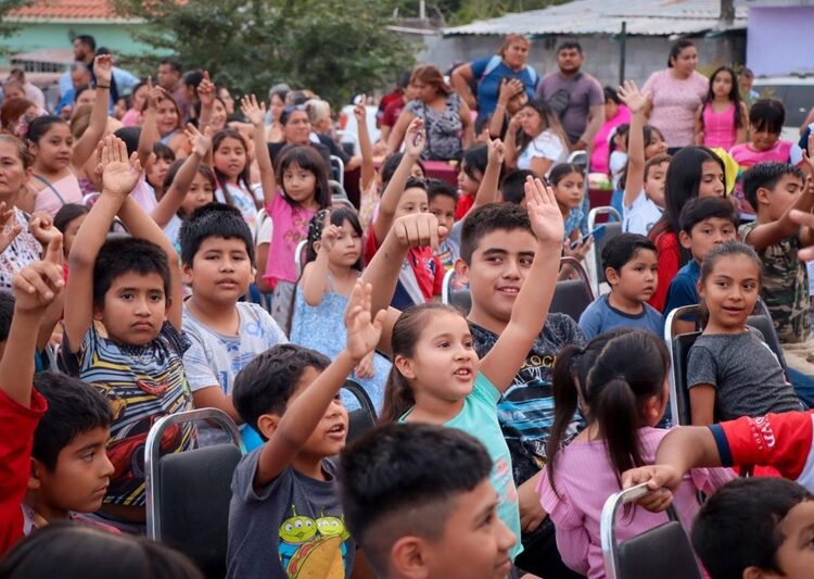 DIF Victoria y gobierno municipal celebran el ‘Día de Reyes’ con familias de la colonia Altas Cumbres