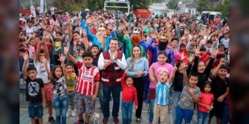 DIF Victoria y gobierno municipal celebran el ‘Día de Reyes’ con familias de la colonia Altas Cumbres