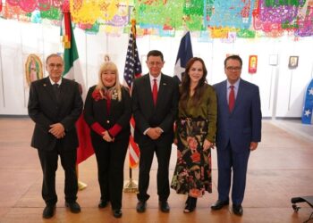 Destaca Carmen Lilia fortaleza binacional de los Dos Laredos