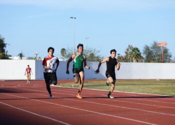 Destaca talento juvenil en selectivo municipal de atletismo 2026