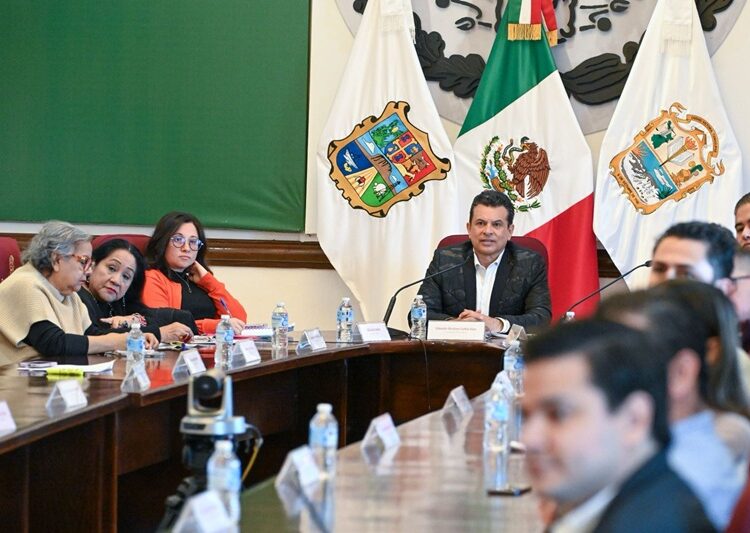 Entrega Cabildo reconocimiento a destacado deportista victorense