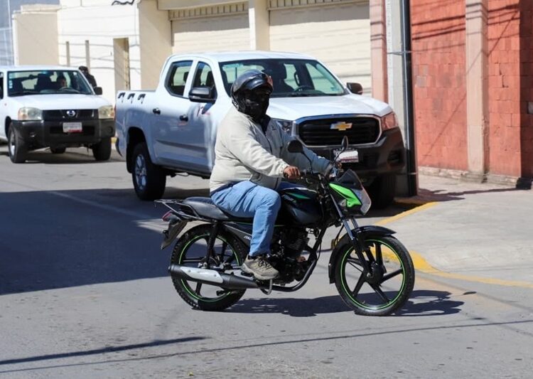 Exhorta SST a motociclistas utilizar medidas de seguridad