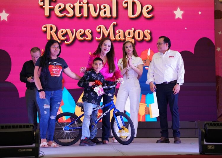 Festival de Reyes Magos 2026 llena de sonrisas y magia el Polyforum La Fe