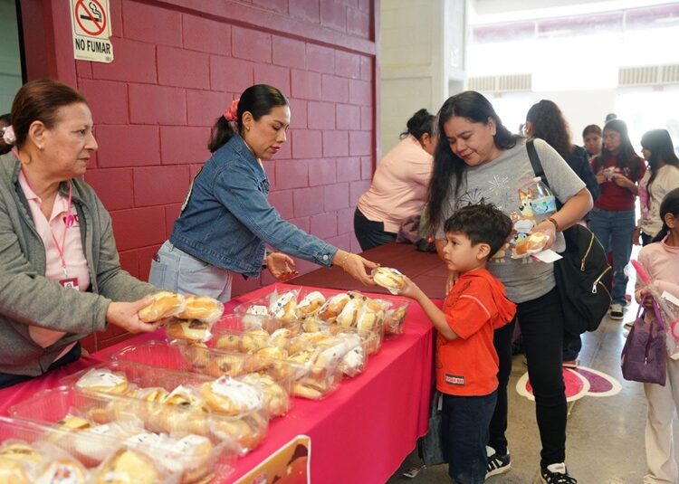 Festival de Reyes Magos 2026 llena de sonrisas y magia el Polyforum La Fe