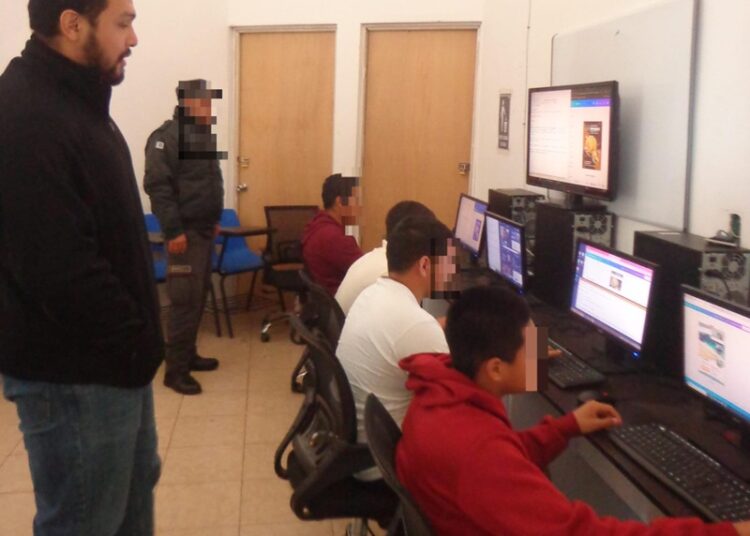 Forman ITACE y DEMA adolescentes como creadores de contenido digital