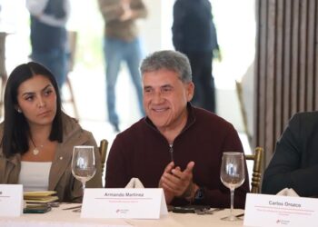 Fortalece Armando Martínez sinergia con el sector energético