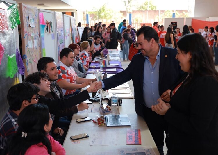 Fortalece FDCSV de la UAT la integración de nuevos estudiantes con la ‘Feria Búhos 2026-1’