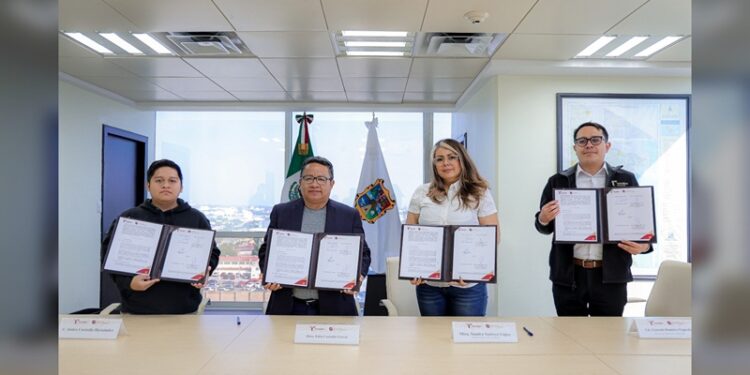 Impulsa SEDENER justicia energética con estufas eficientes de leña