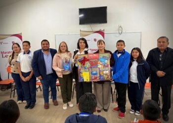 Impulsan el pensamiento crítico y la identidad nacional mediante el ‘Maratón por la Lectura’